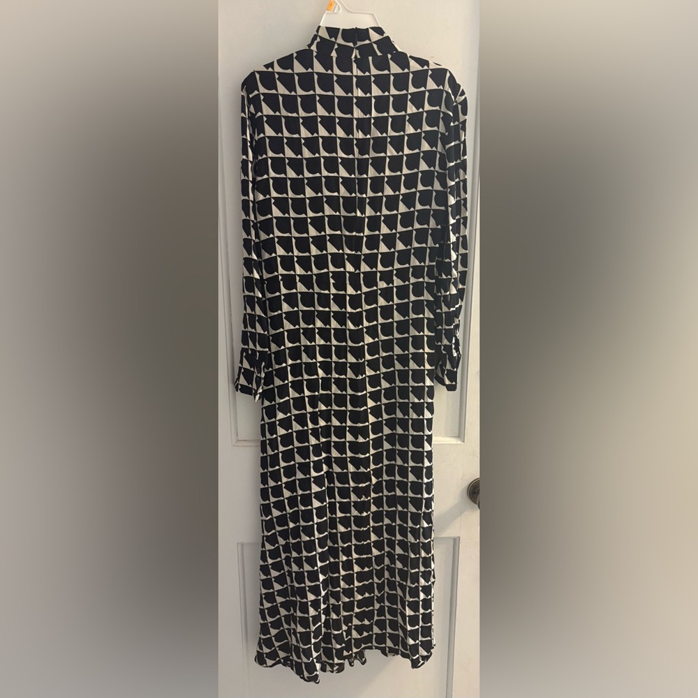 Zara Long Printed Midi Dress Bloggers Favorite Size Medium - Picture 2 of 6
